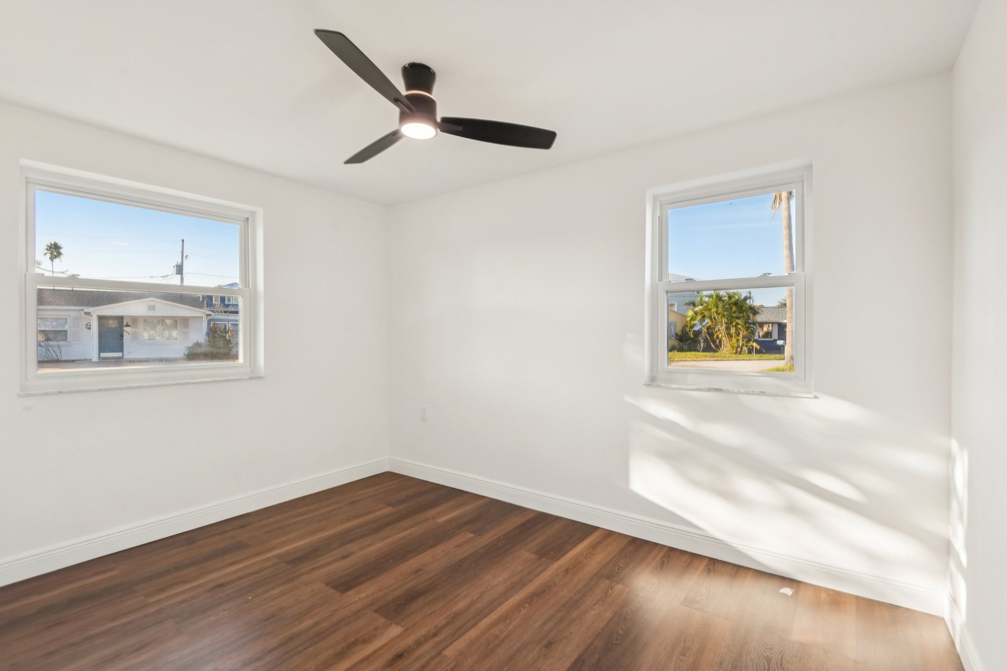 Virginia Ave-S2611-020.jpg