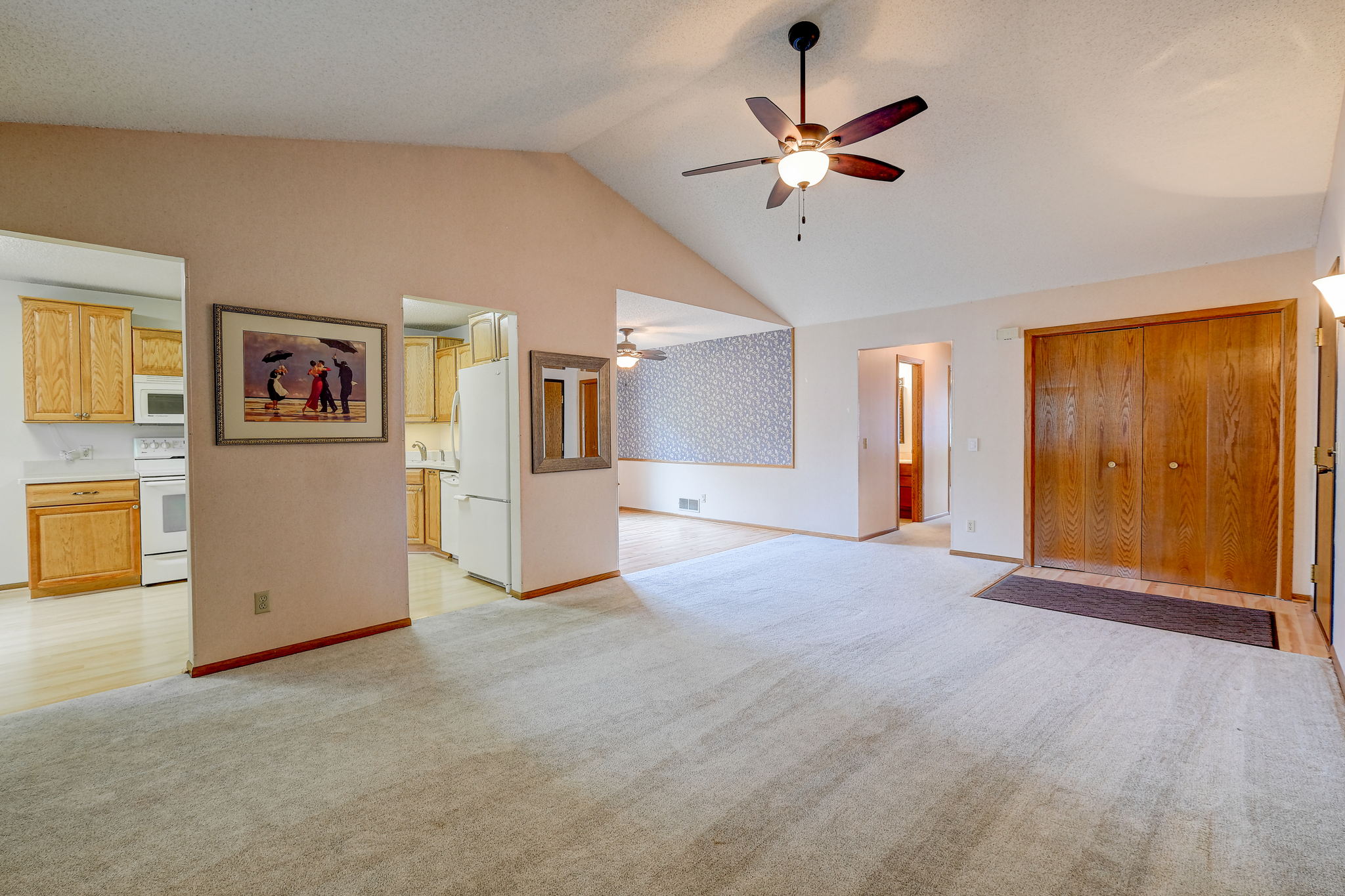 4 Living room