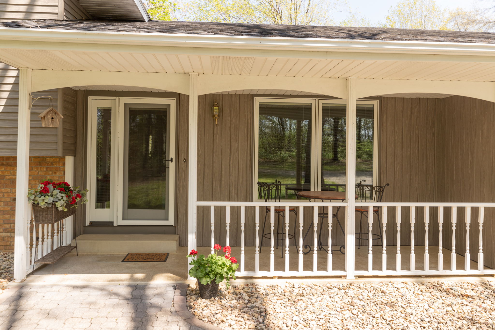 04-Porch