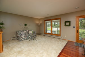 06-Living Room