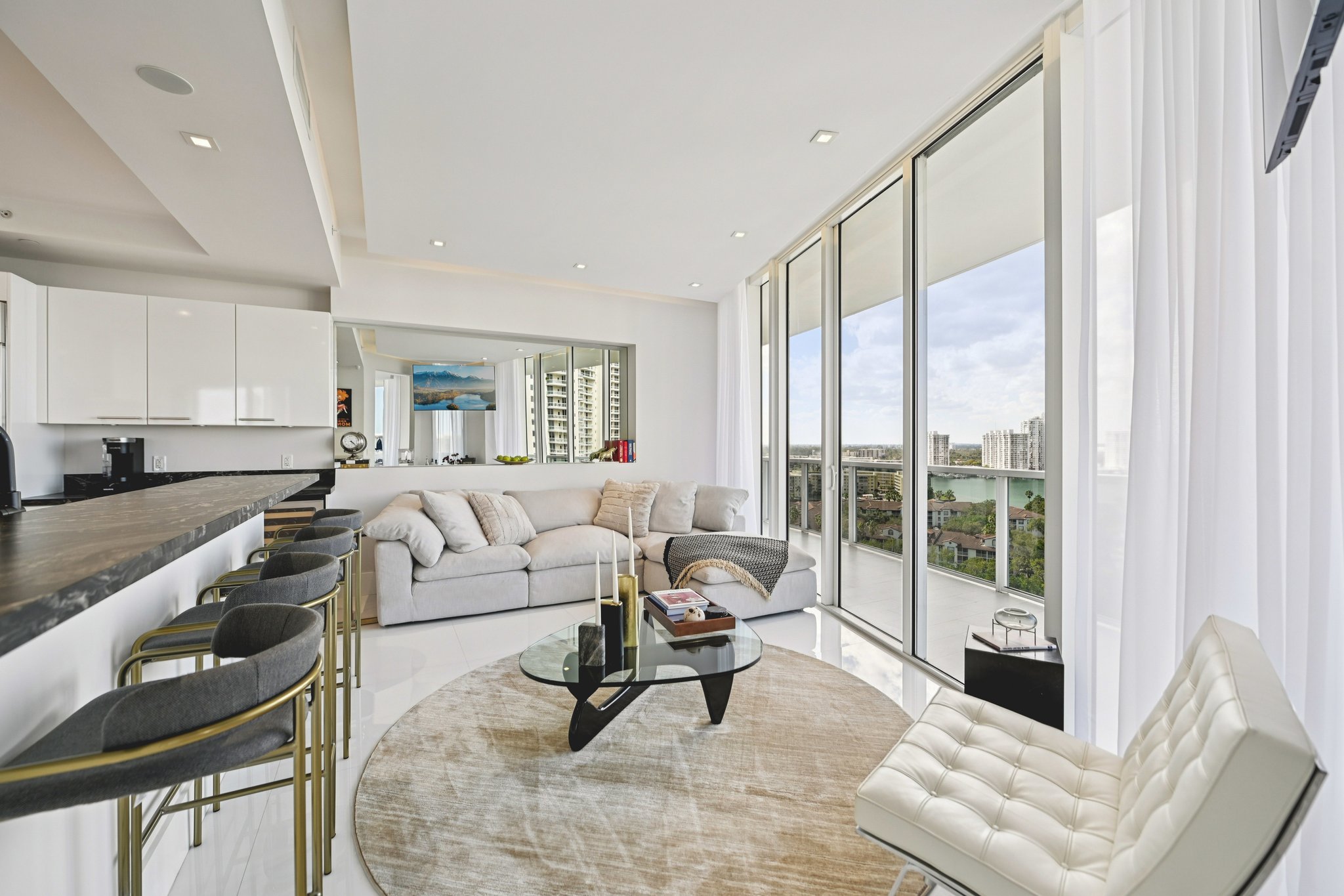 Island Blvd-S1702-005.jpg