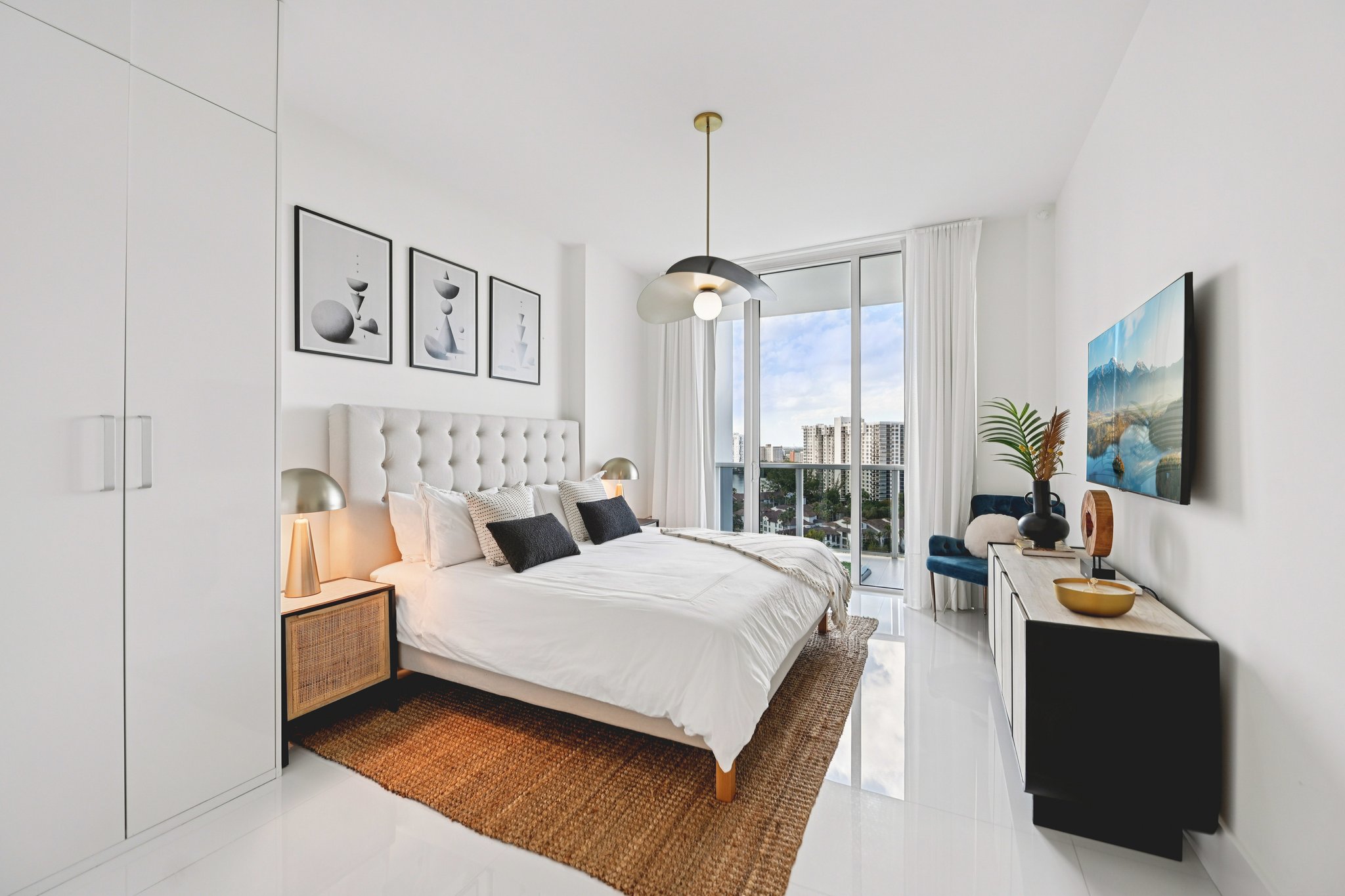 Island Blvd-S1702-021.jpg