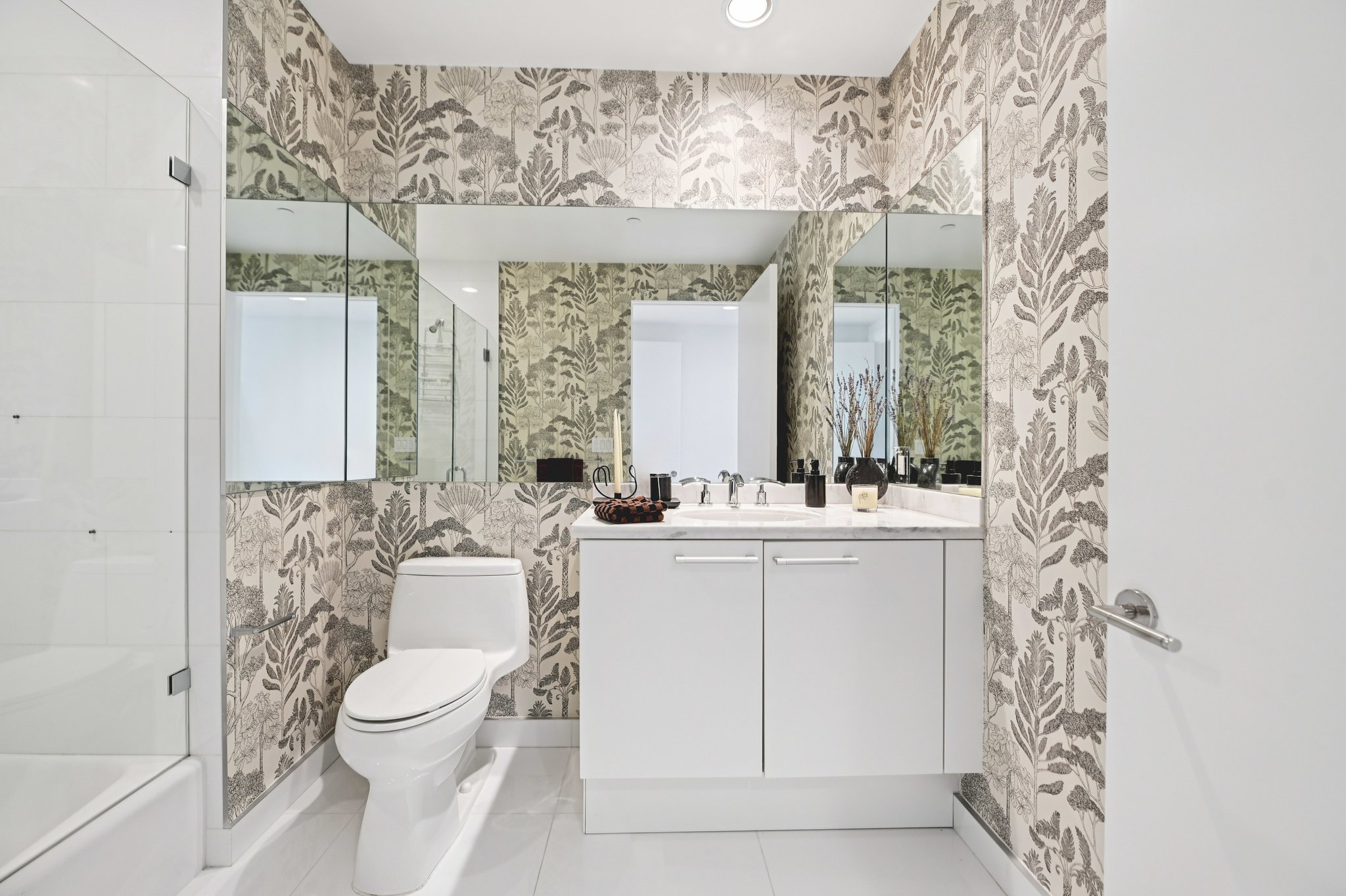 Island Blvd-S1702-025.jpg