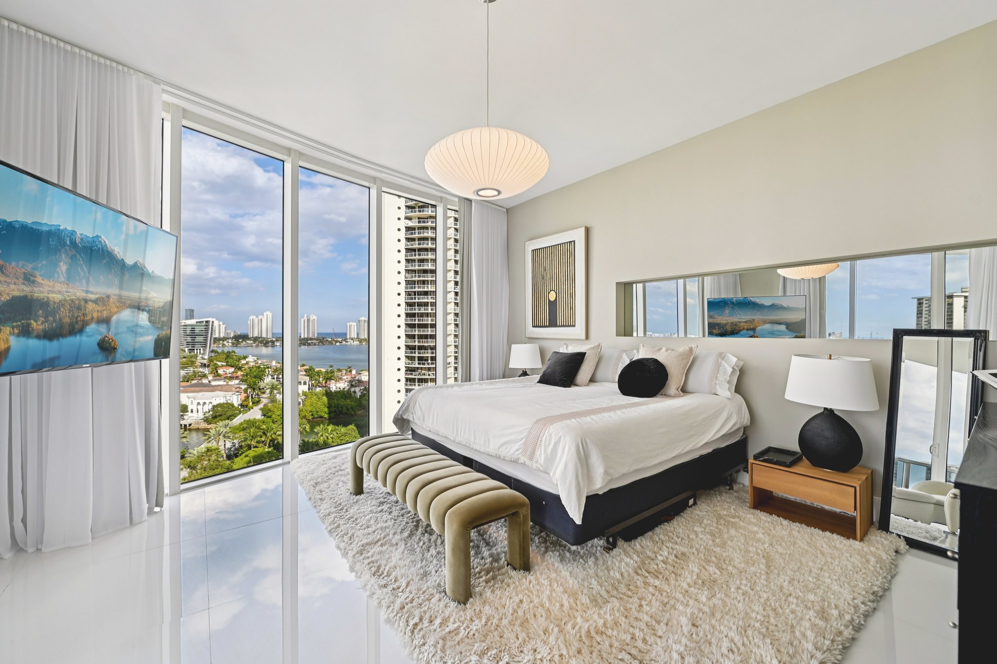 Island Blvd-S1702-034.jpg