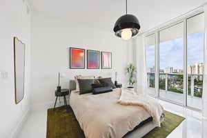 Island Blvd-S1702-032.jpg