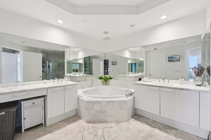 Island Blvd-S1702-039.jpg