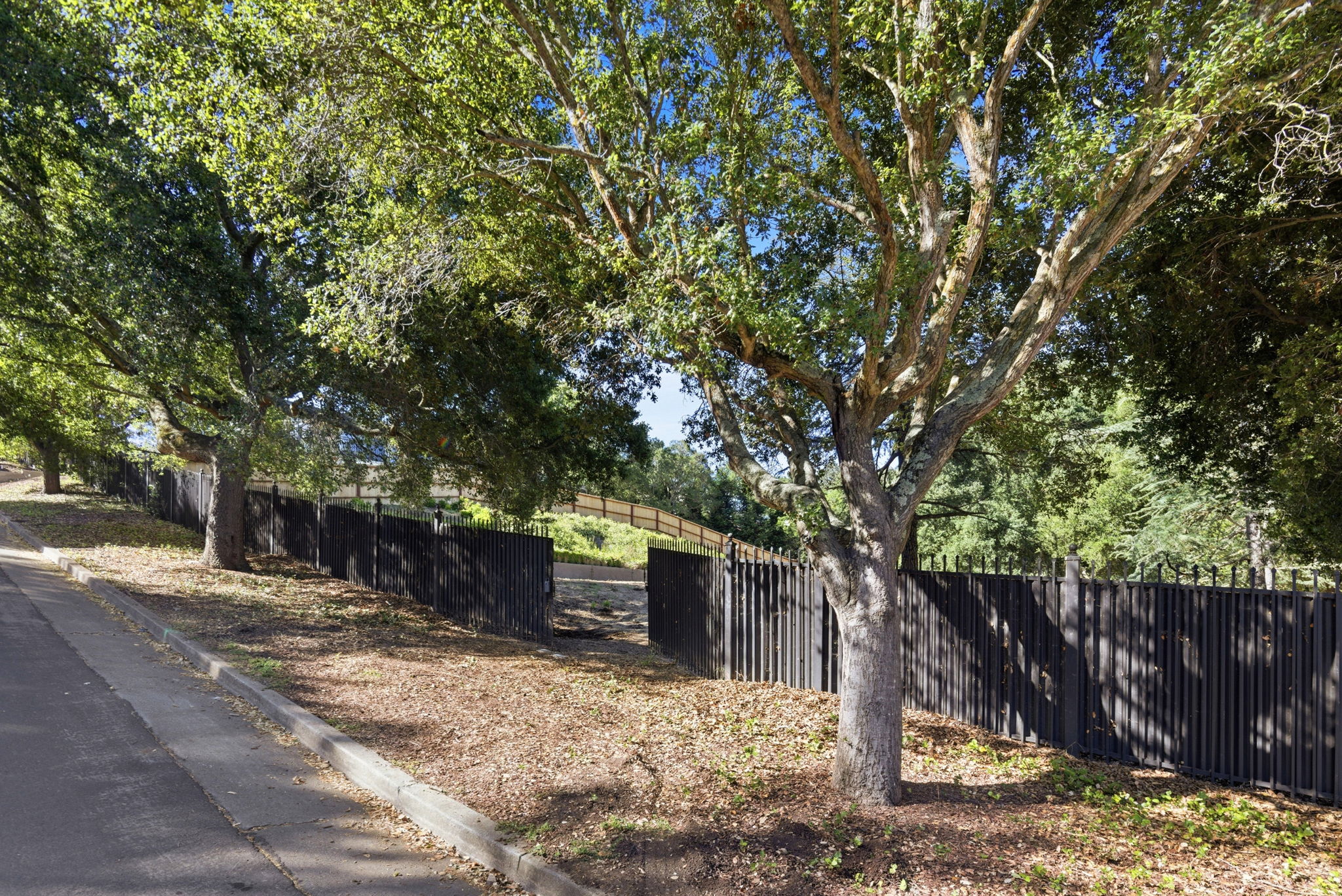 010_F8_4100 Old Adobe Rd