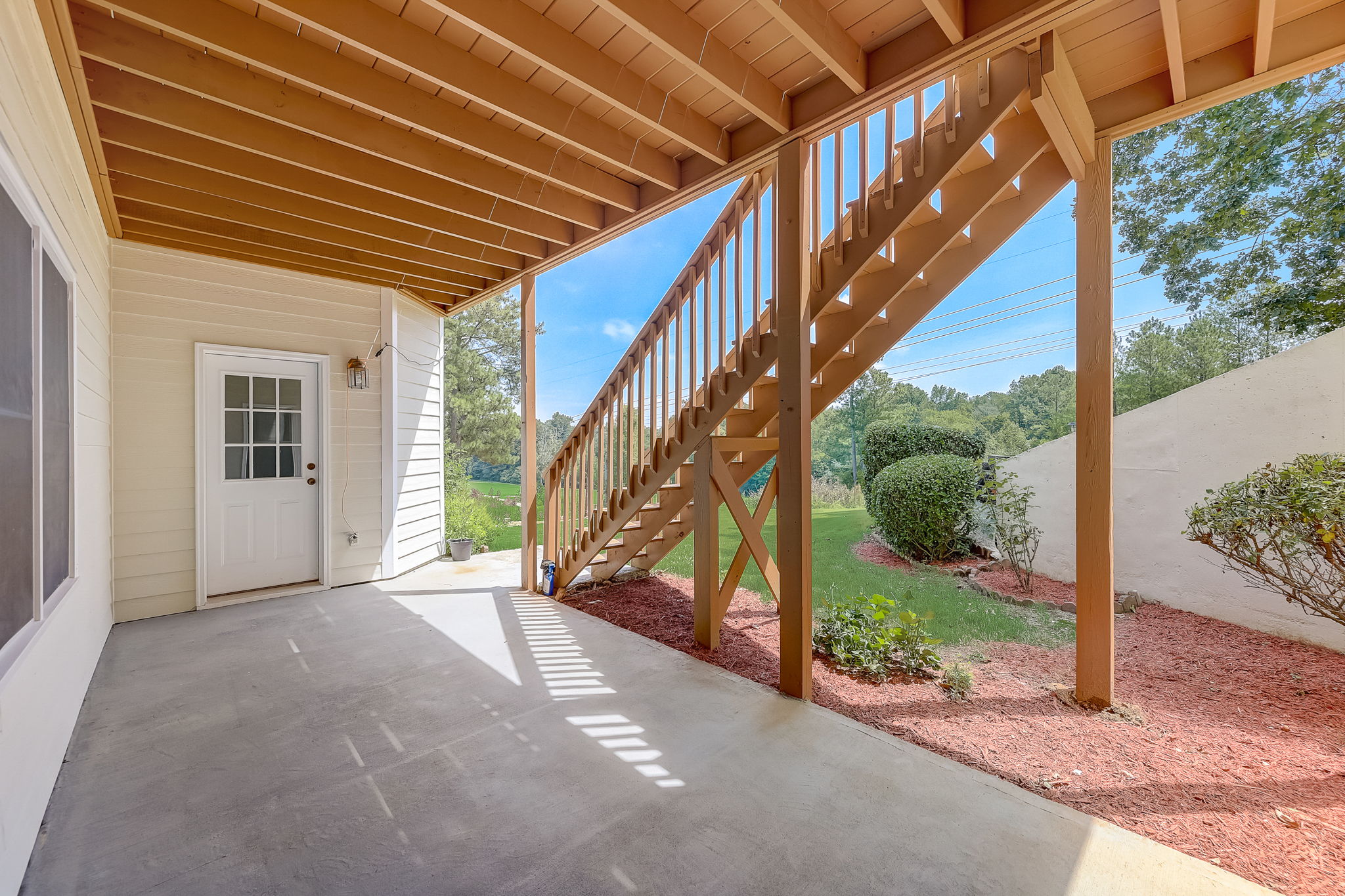 Ashland Cir-042