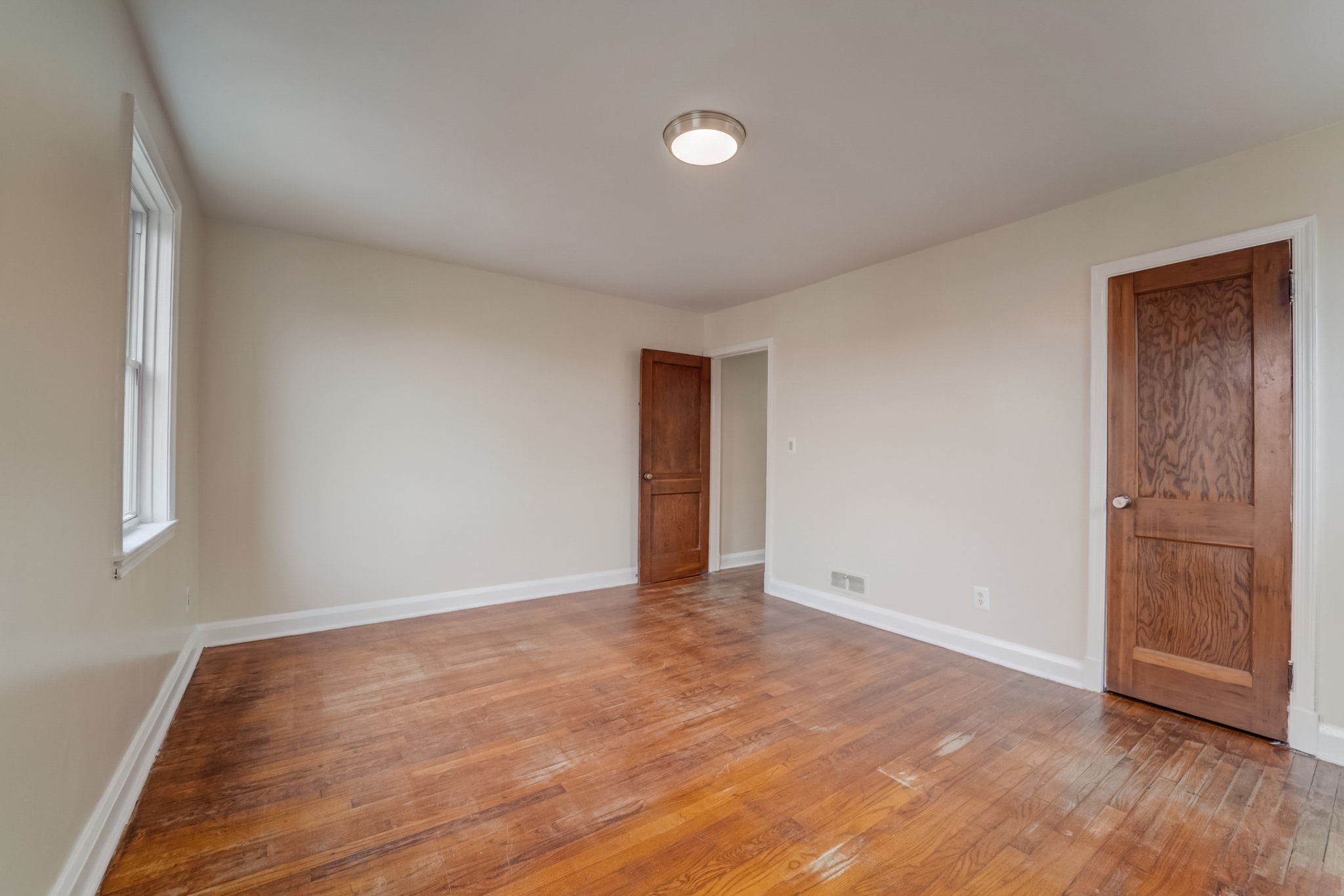 Raymonn Ave-012