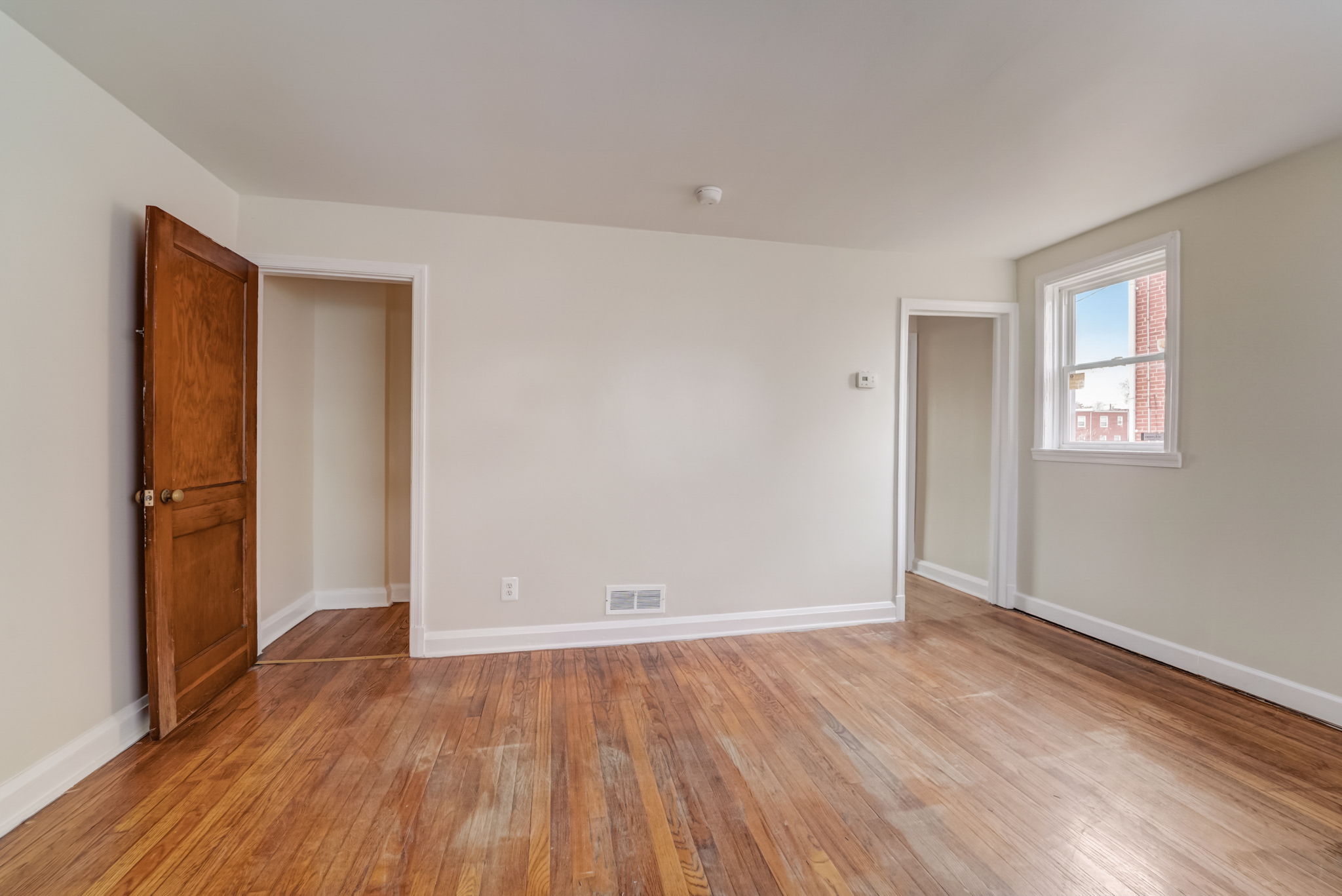 Raymonn Ave-008