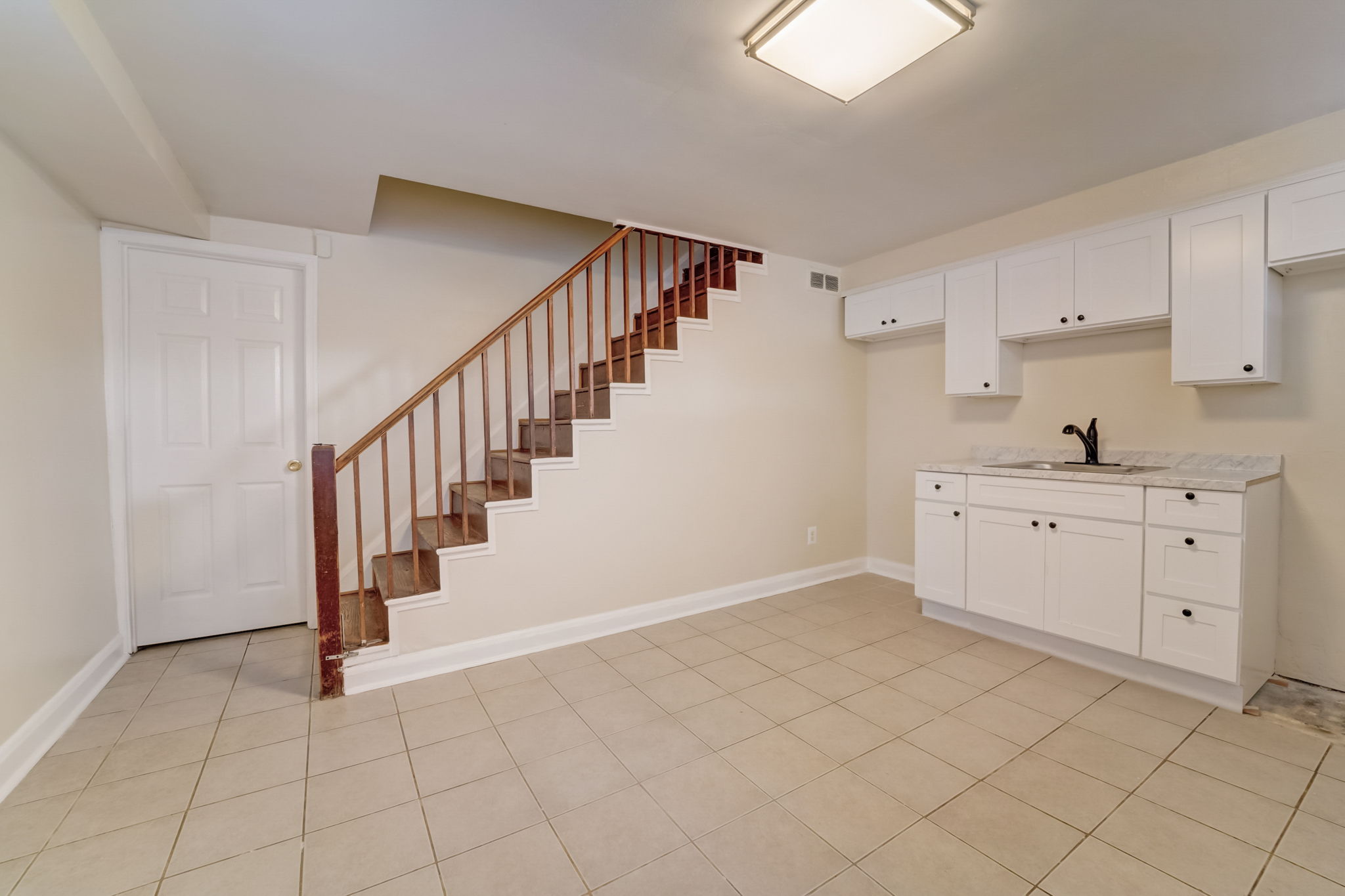 Raymonn Ave-015