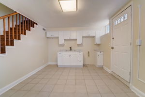 Raymonn Ave-014