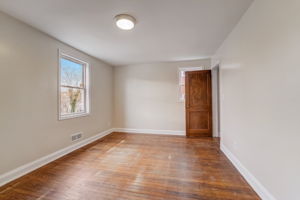 Raymonn Ave-009