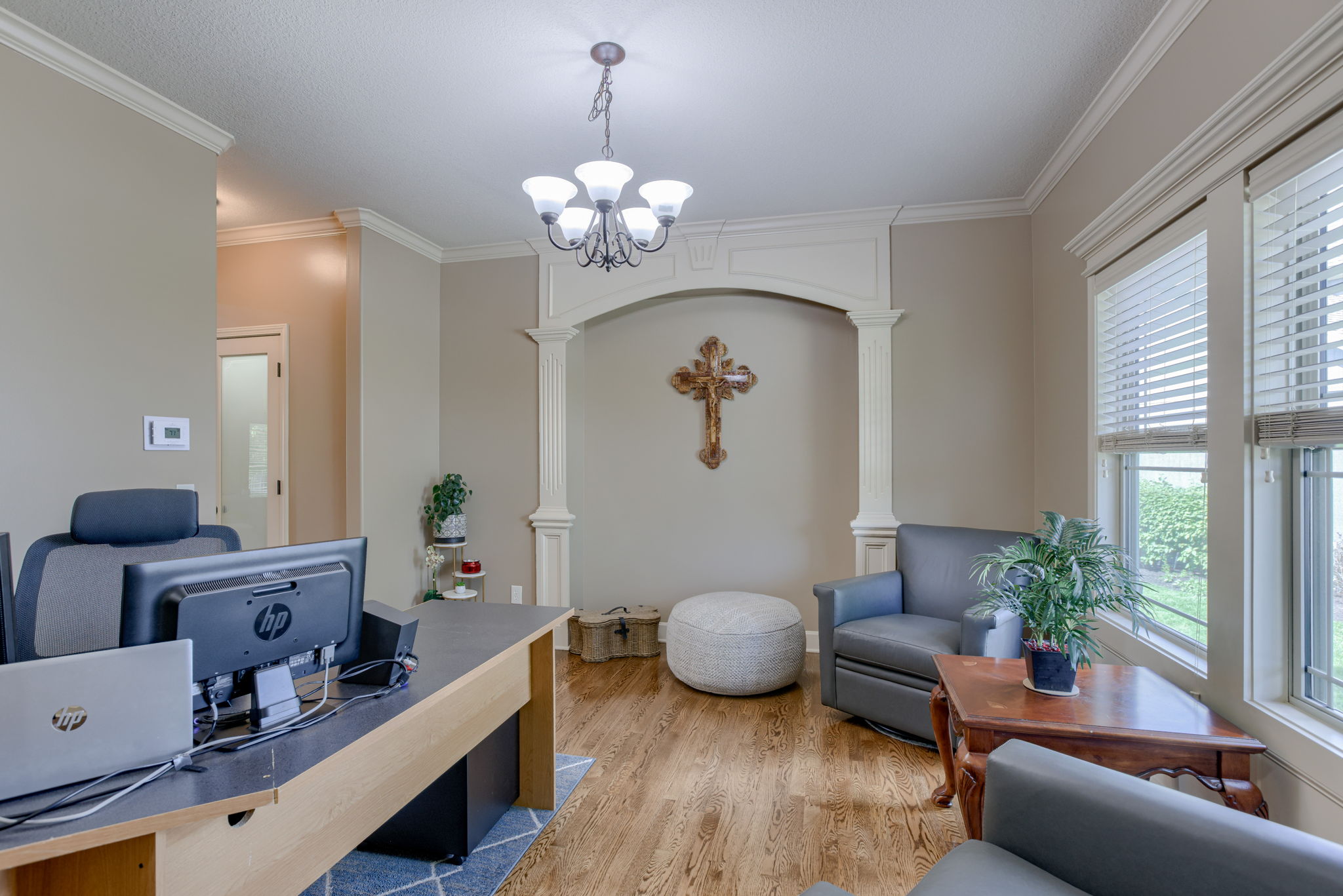  Photo 6