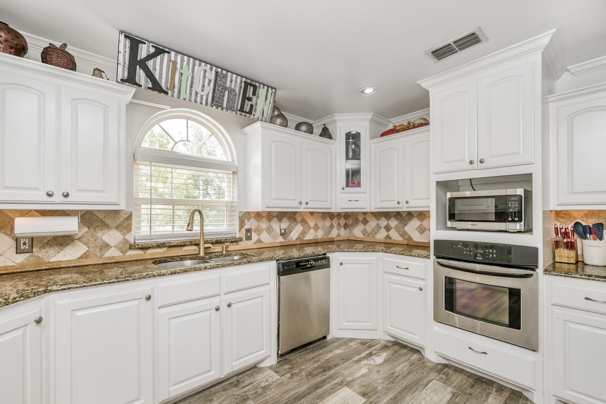 4104 Escondido Pl 28