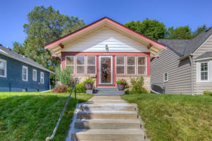 4104 Longfellow Ave