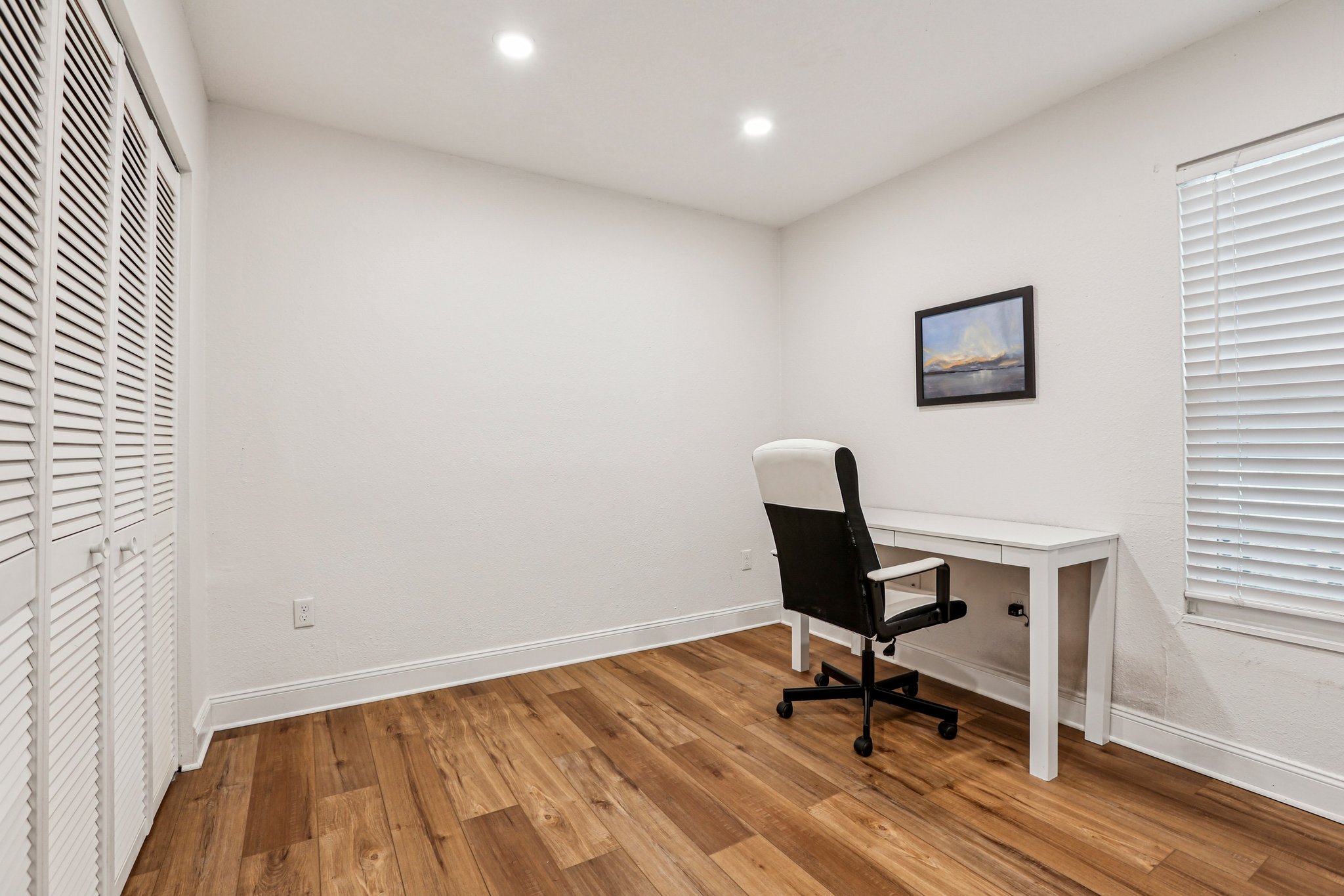 N Seminole Ave-S1311-019.jpg