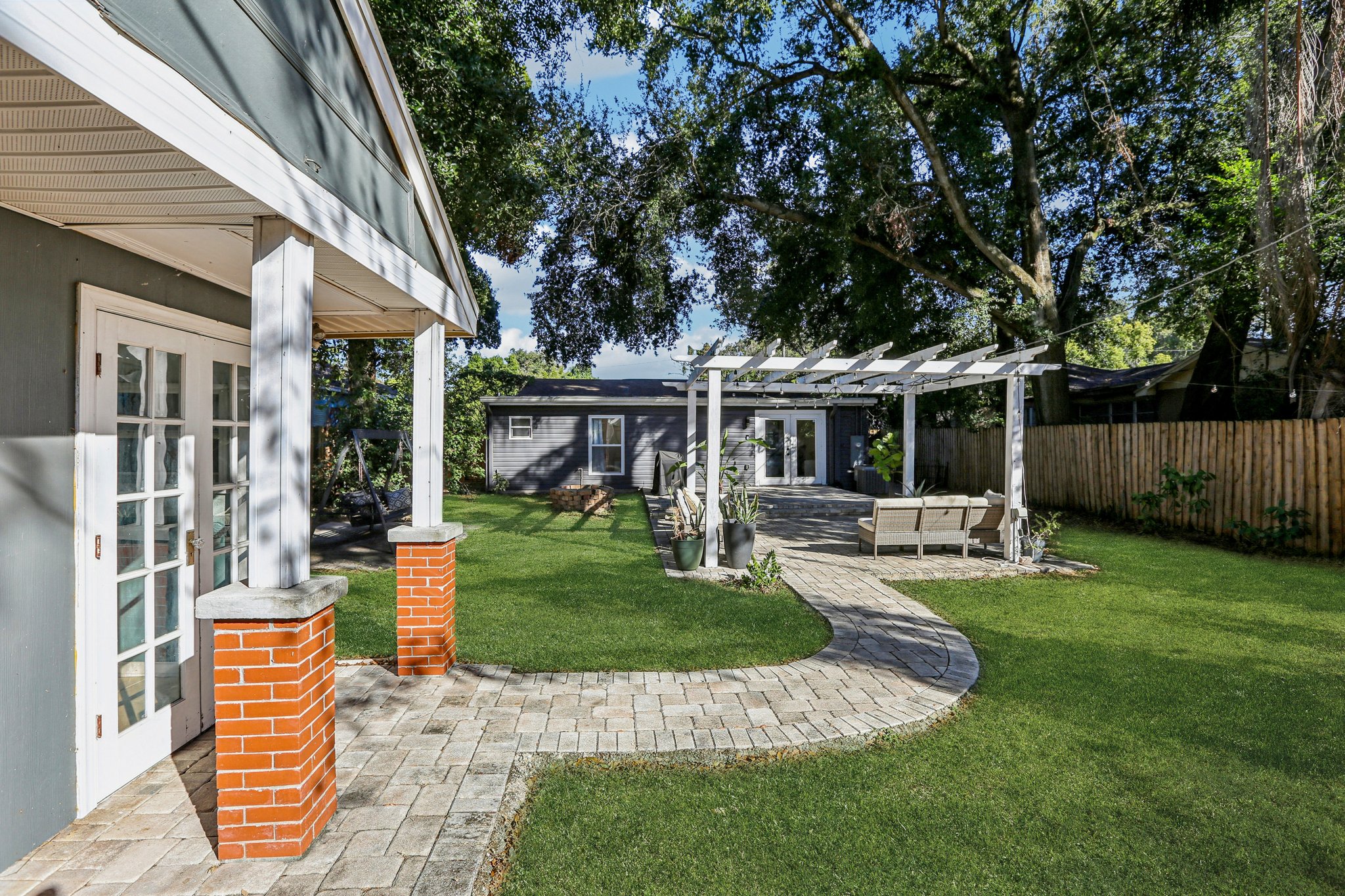 N Seminole Ave-S1311-044r.jpg