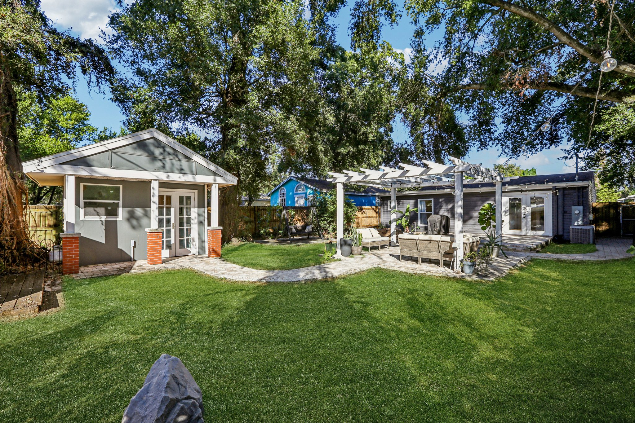 N Seminole Ave-S1311-045r.jpg