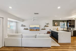 N Seminole Ave-S1311-006.jpg