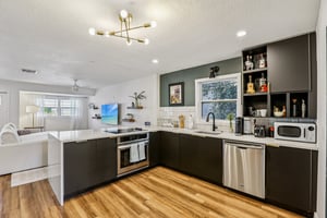 N Seminole Ave-S1311-015.jpg