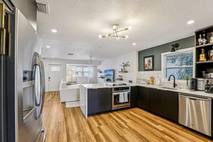 N Seminole Ave-S1311-016.jpg