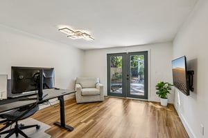 N Seminole Ave-S1311-021.jpg