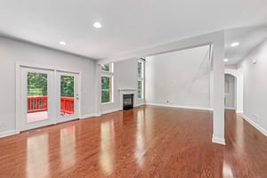 Hastings Dr-S0506-014.jpg