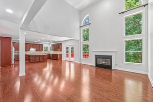Hastings Dr-S0506-021.jpg