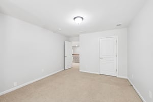 Hastings Dr-S0506-031.jpg