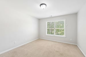 Hastings Dr-S0506-038.jpg