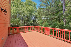 Hastings Dr-S0506-060.jpg