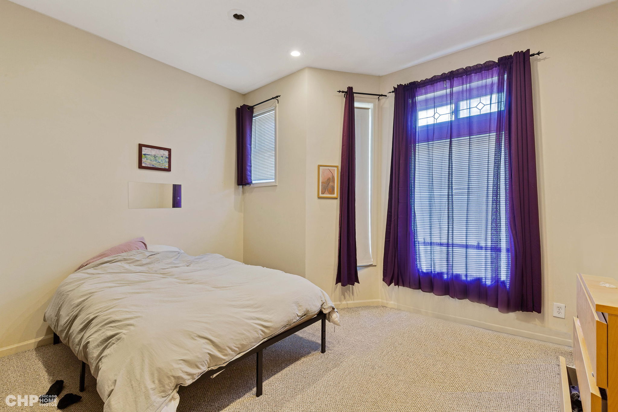 4106 S Lake Park Dr - Unit 2_003-fixed copy