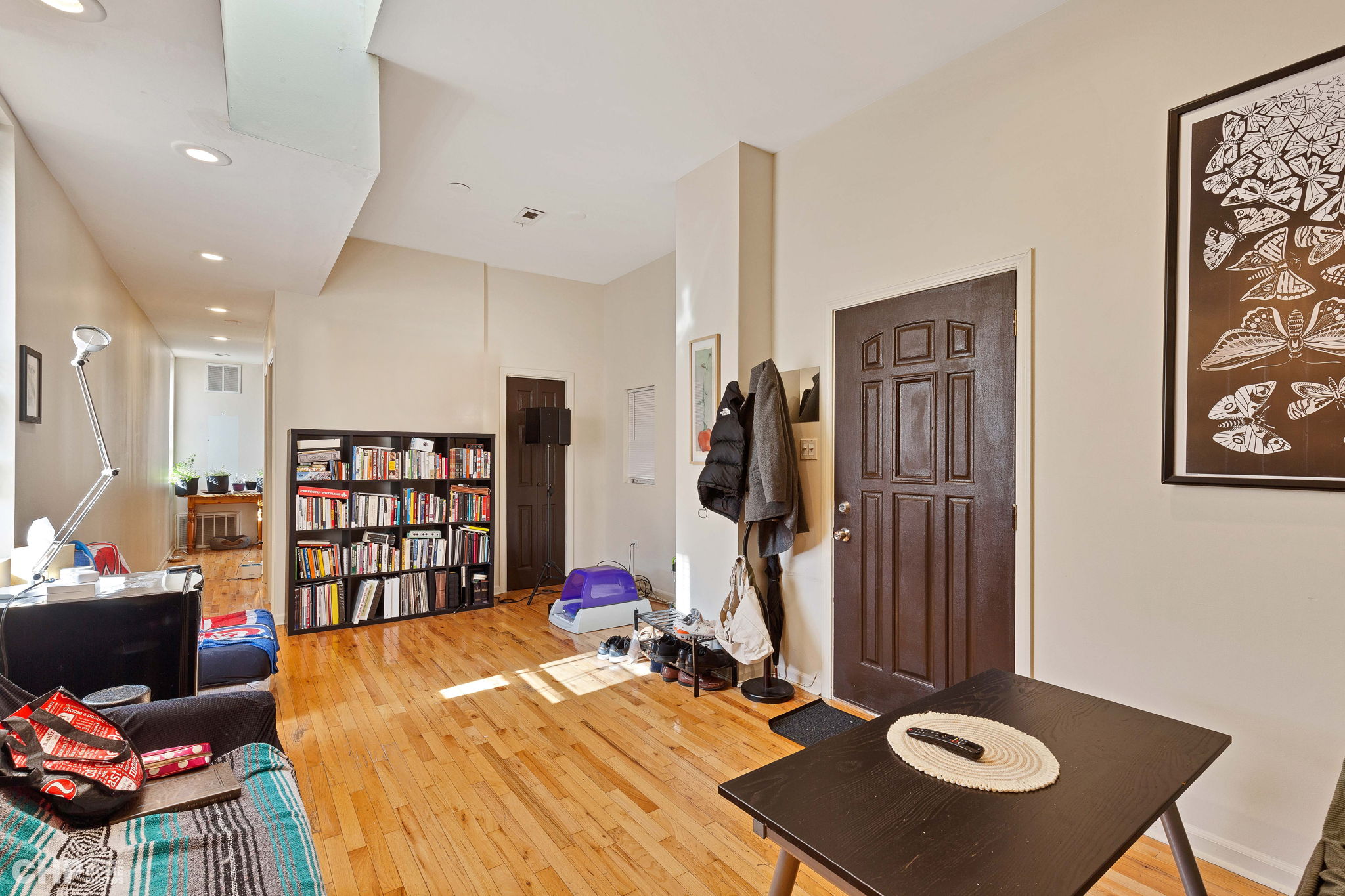 4106 S Lake Park Dr - Unit 2_001-fixed