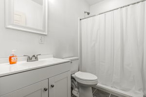  Photo 37