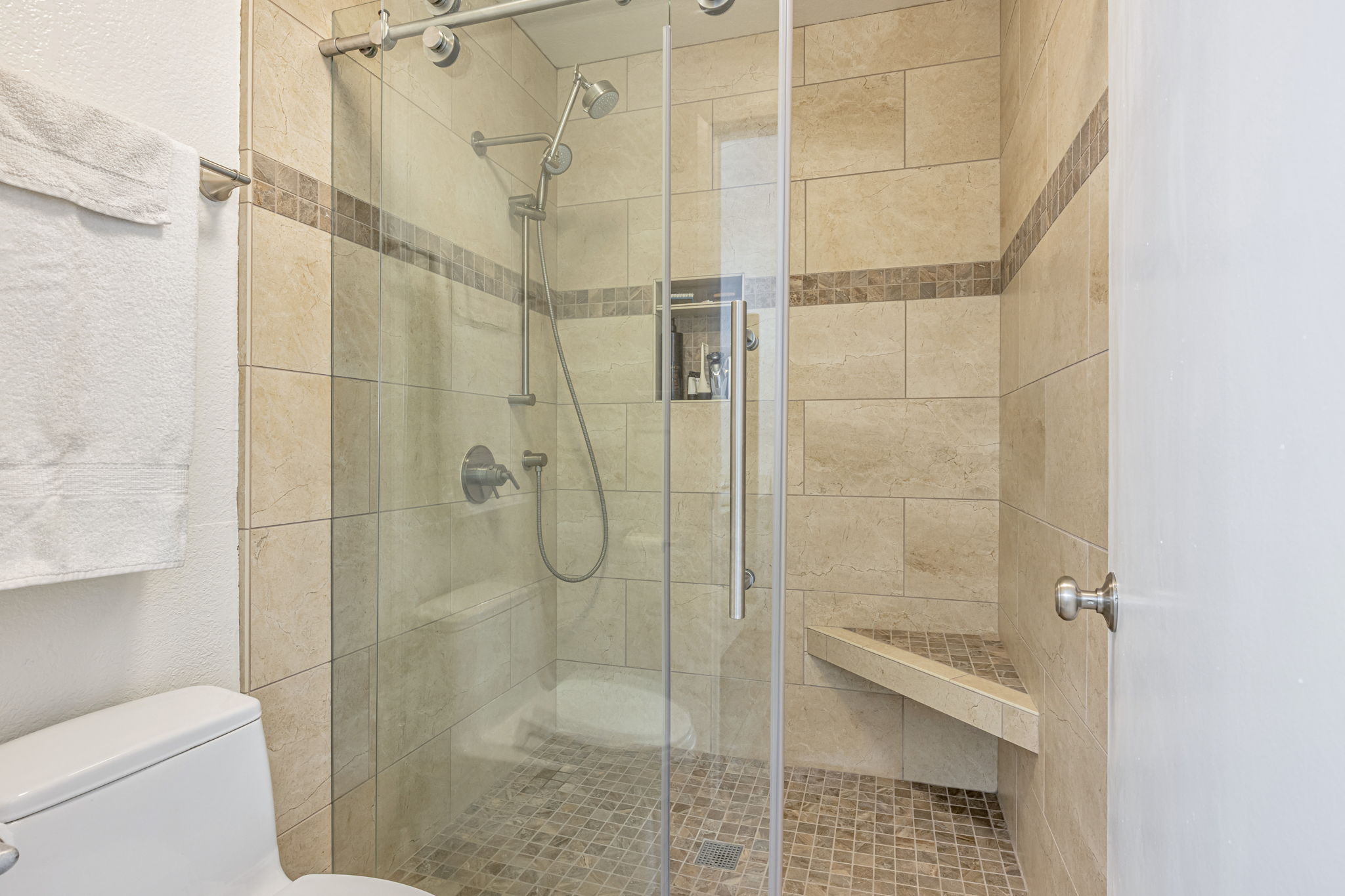 034_4107 Hanford St