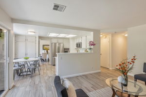 013_4107 Hanford St