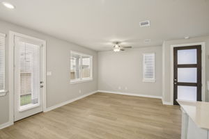 Houston - Spring Brook Village - 4108 Fig Grv St, Houston, TX 77080 - 006