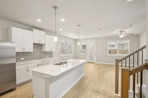 Houston - Spring Brook Village - 4108 Fig Grv St, Houston, TX 77080 - 013