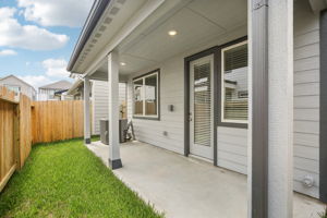 Houston - Spring Brook Village - 4108 Fig Grv St, Houston, TX 77080 - 033