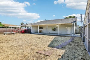 Irene Dr-S1806-037.jpg