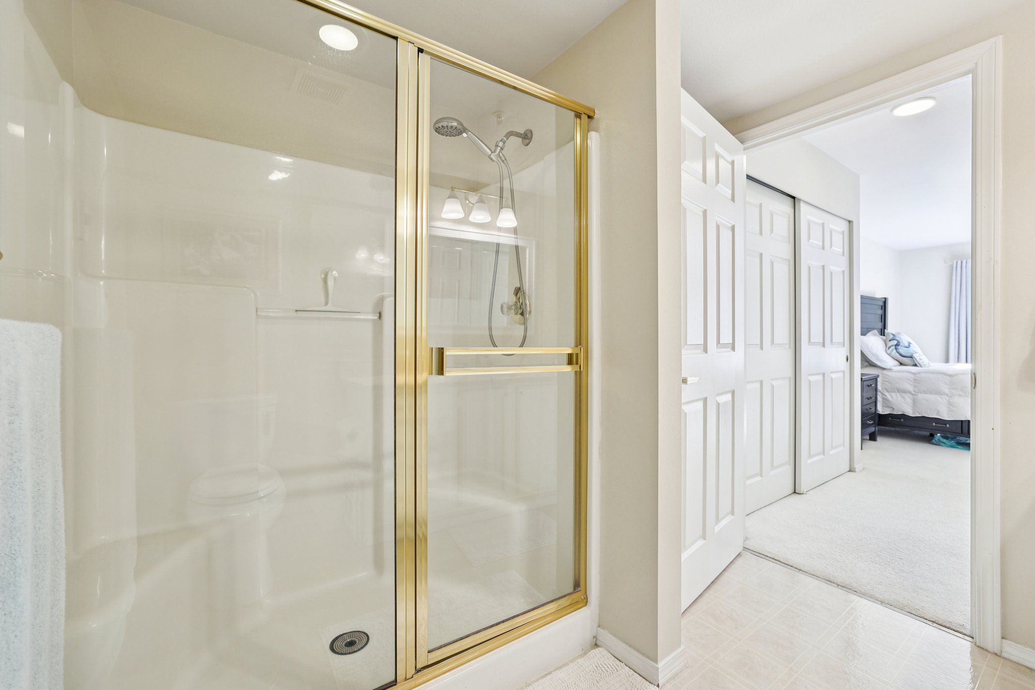 224th Ln SE 207-S2210-028.jpg