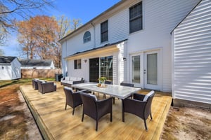 DSC_6323 virtually staged.jpeg