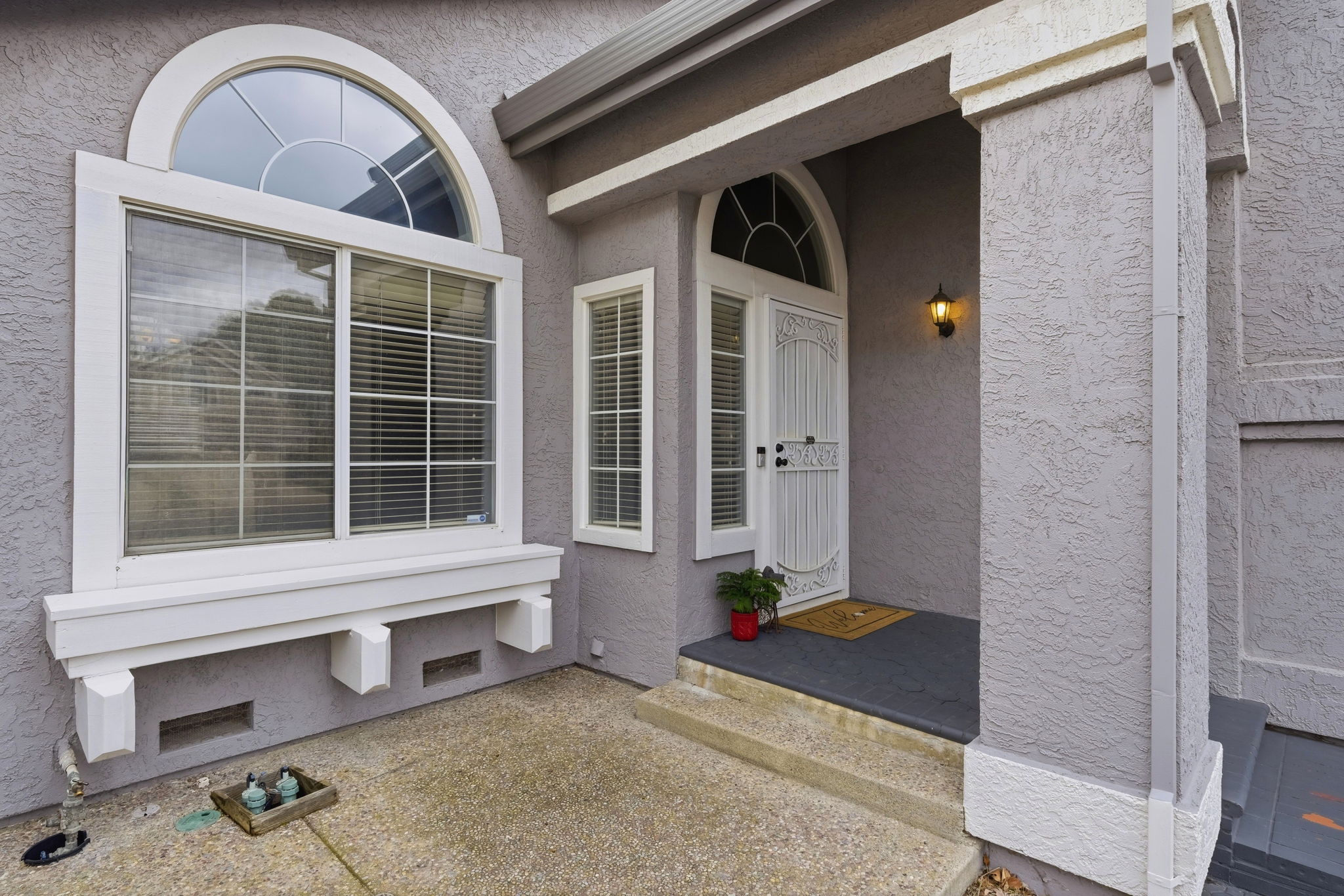 005_F8_4109 Spaulding St