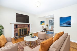 1T5A6170-Edit virtually staged.jpeg