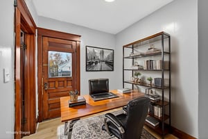 411-cambridge-130 virtually staged.jpeg