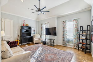 Gameroom with closet/or 5th bedroom