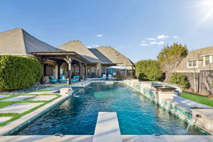 Great view large diving pool