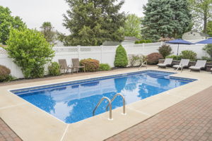 Pool photo from previous listing (2021)