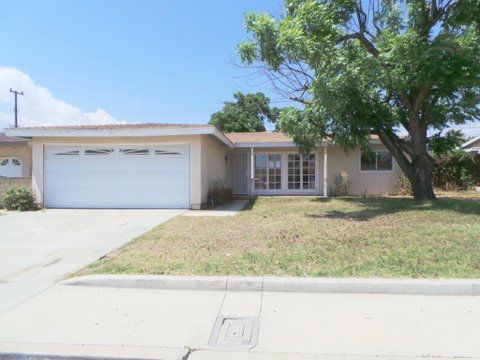  411 Esther Ave, Moorpark, CA 93021, US